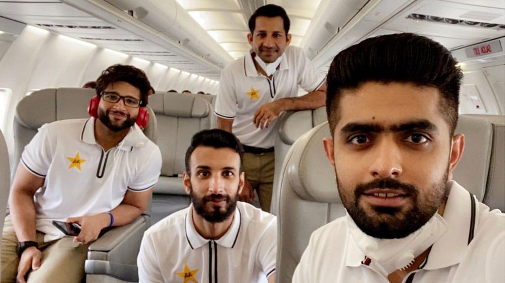 Pakistani players asked to limit the use of social media