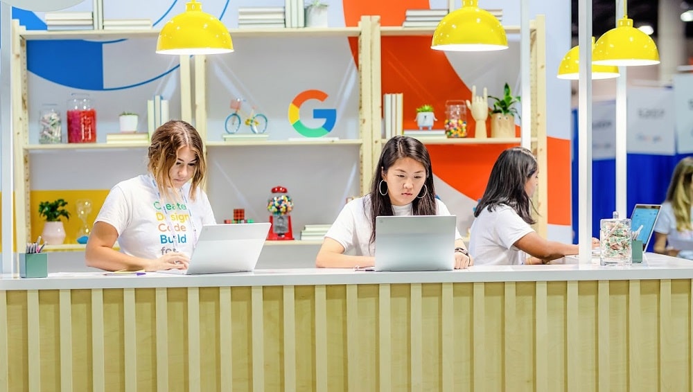 Here is How You Can Apply for Generation Google Scholarships for Women [Guide]