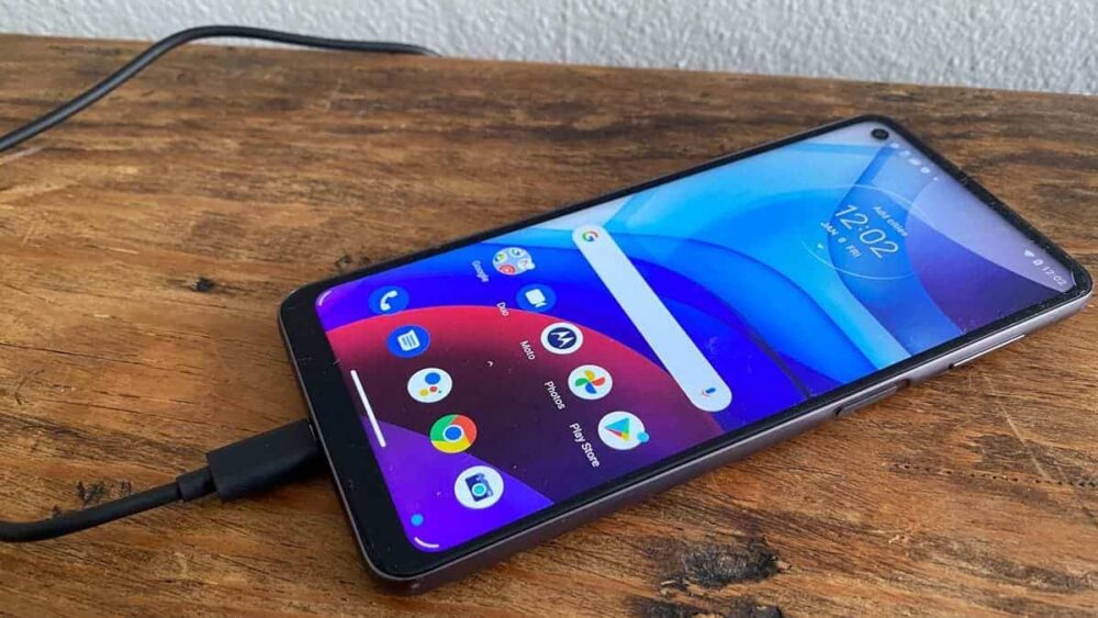 All You Need to Know About Moto G Power 2022 [Images]