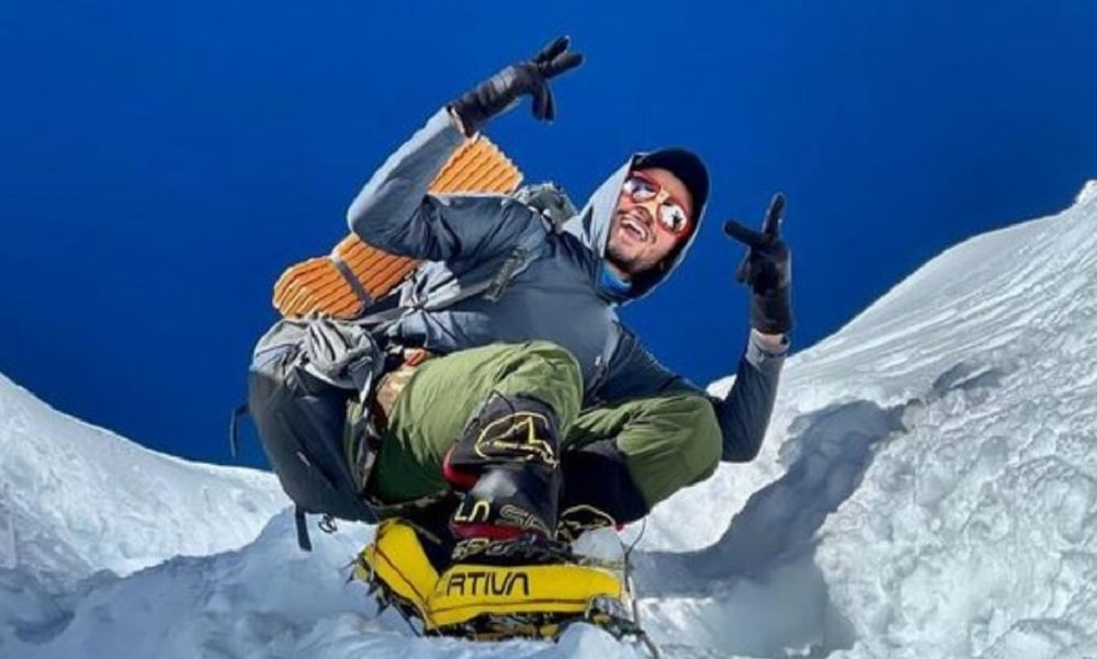 Shehroze Kashif Sets Out on Journey to Make New Mountaineering World Record
