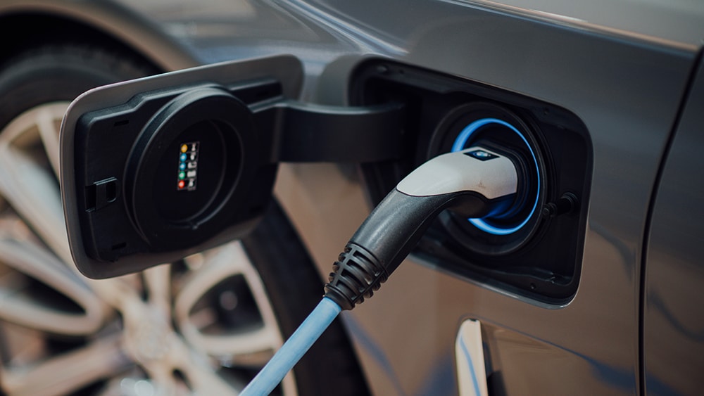 China Develops Power Station That Can Charge EVs in Just 12 Minutes