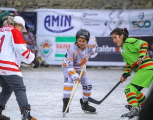 Canadian high commissioner | ice hockey | Hunza | winterlude festival