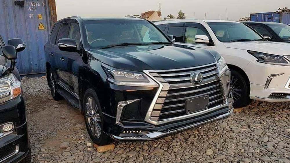 Massive Car Auction Scam Exposed at Pakistan Customs