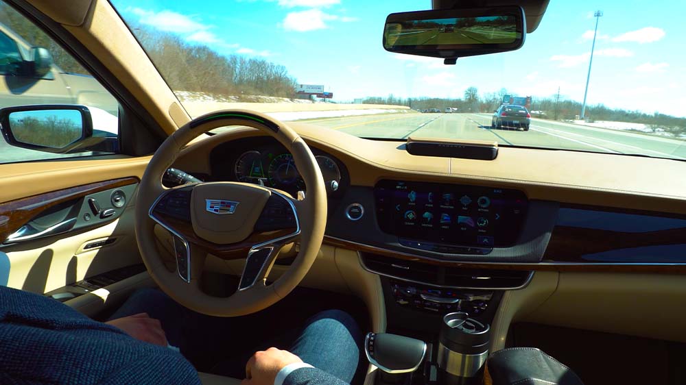 GM’s Upcoming Hands-Free Driving System to Feature Qualcomm Chips