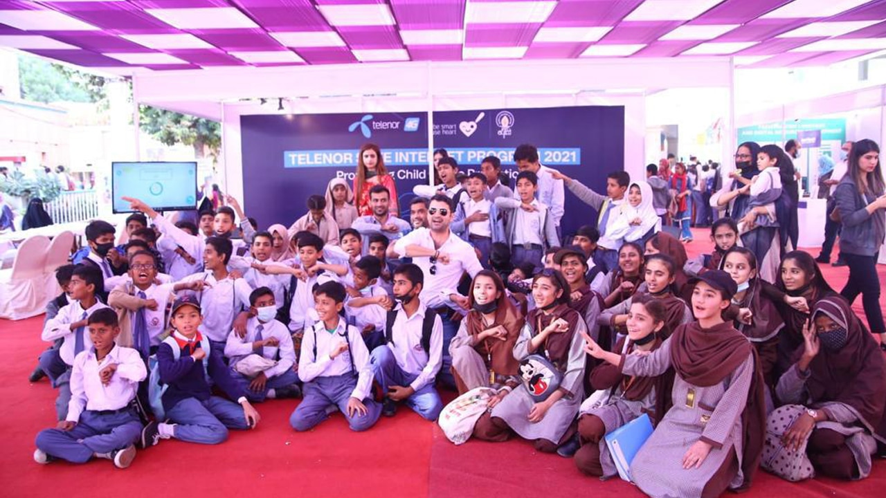 Telenor Empowered Over 200,000 Youth and 4,000 Teachers through Safe Internet Program in 2021