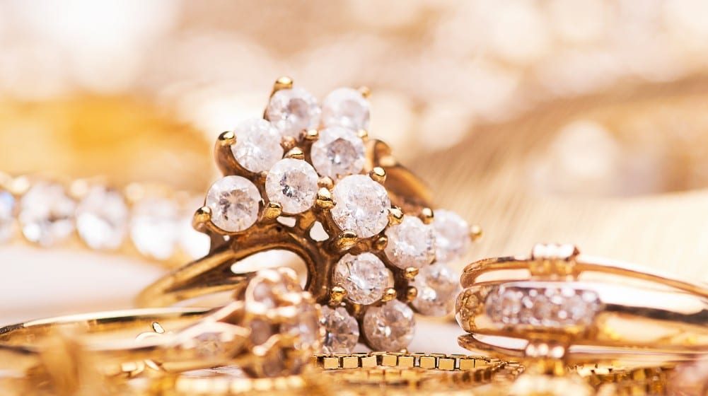 Govt Decides to Regulate Precious Gems and Jewelry Sector