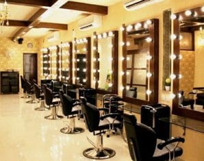 unfinished makeup | beauty parlor | consumer court | propakistani