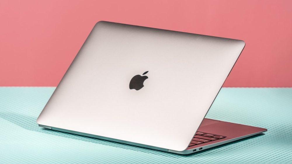 Apple MacBook Air will Get Bigger Next Year [Leak]