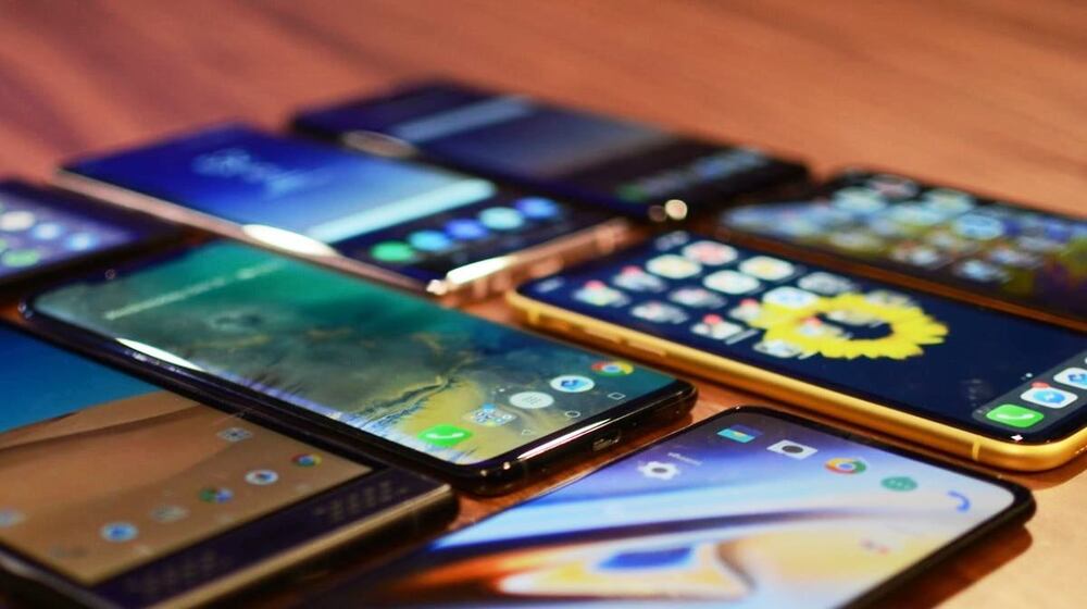 Pakistan’s Mobile Imports Decline by 4% to $1.9 Billion in FY22