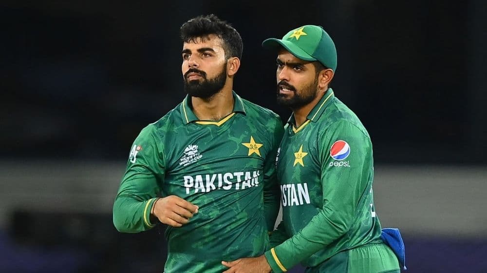 Shadab Stands Firmly Behind His Captain for T20 World Cup