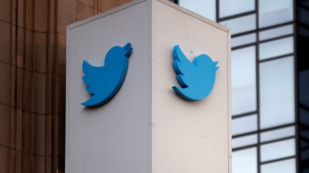 Twitter Will Soon Let Two Users Write The Same Tweet