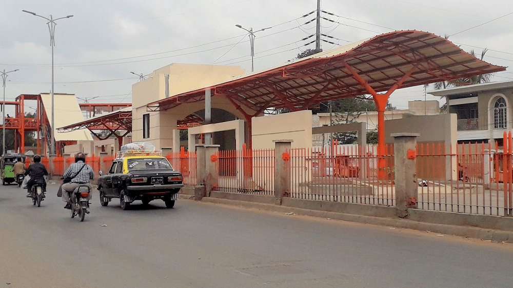 Twenty Orange Line BRT Buses Are Coming to Karachi This Week