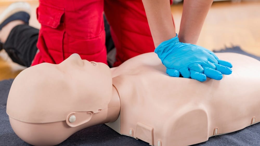 CPR Training Will Now Be Mandatory at All Educational Levels