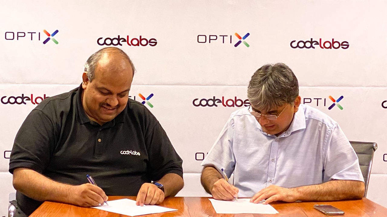 CodeLabs Collaborate with Optix Pakistan as their Strategic Technology Partner