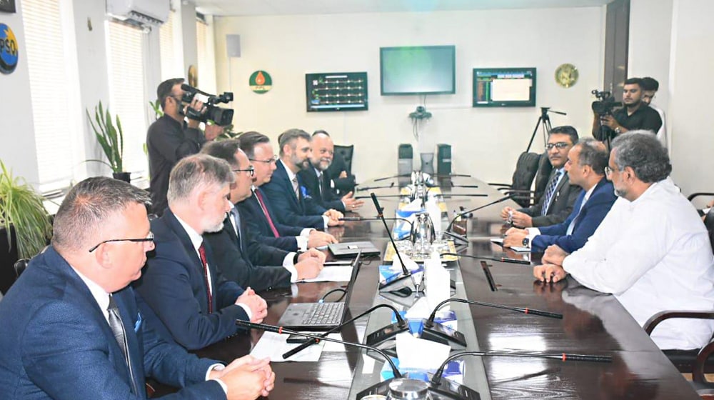 Poland Keen to Invest in Pakistan’s Oil and Gas Sector: Envoy