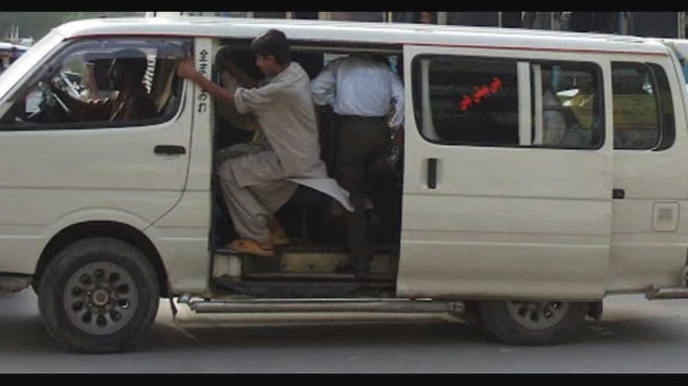 Islamabad Police Goes After Rude Public Transport Drivers and Conductors
