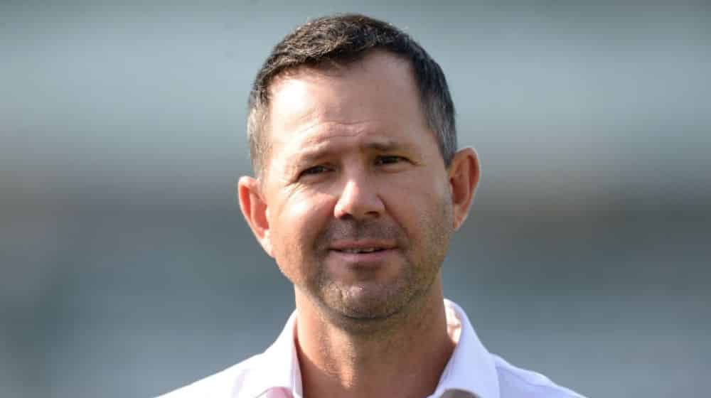 Ricky Ponting Questions Controversial Ball Change in 5th Ashes Test