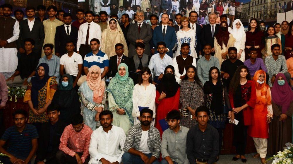 148 Pakistani Students Set to Proceed for Study in Hungarian Universities