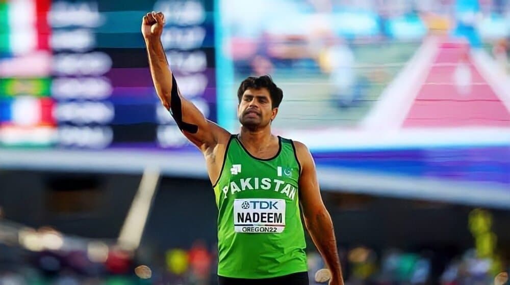 Arshad Nadeem Receives a Hero's on His Return to Pakistan