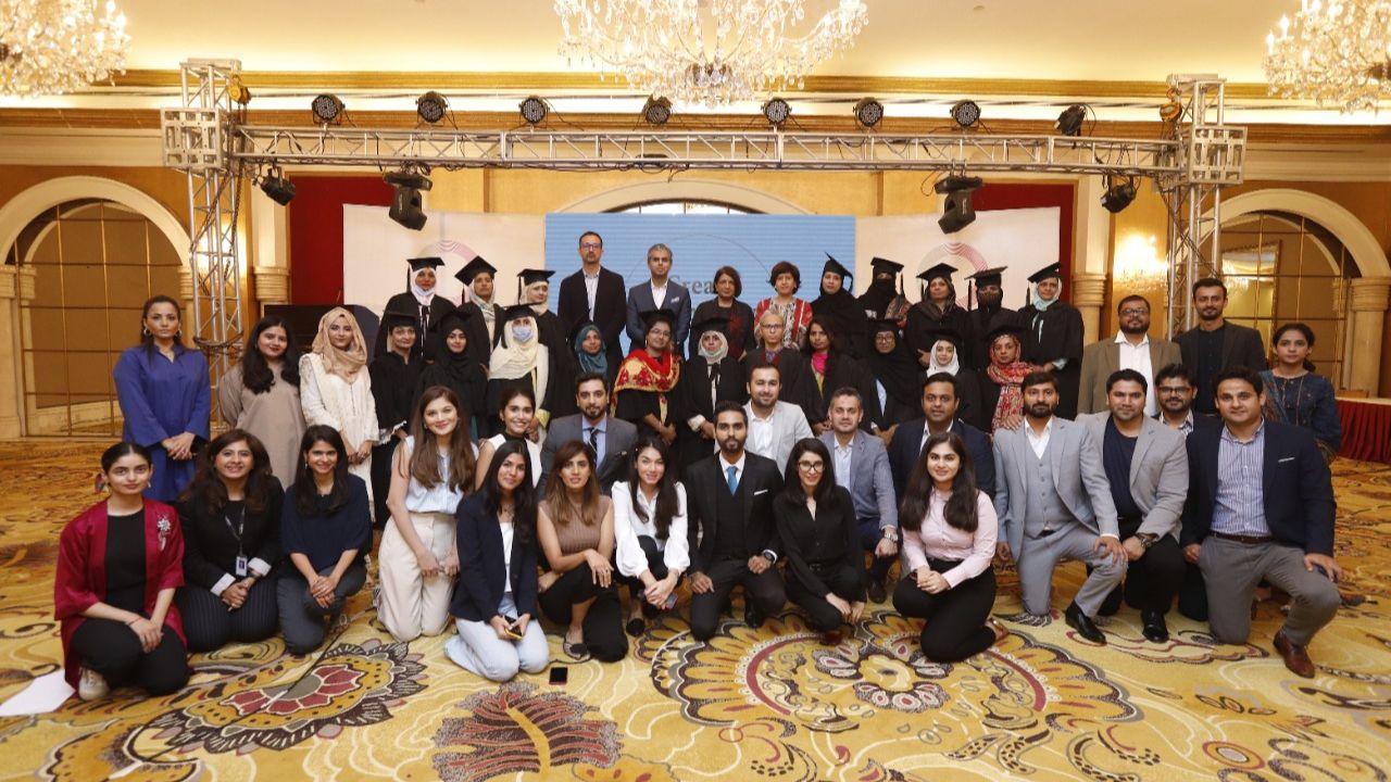 CIRCLE and L’Oréal Fund for Women Celebrate the Digital Literacy Program Graduates in Karachi