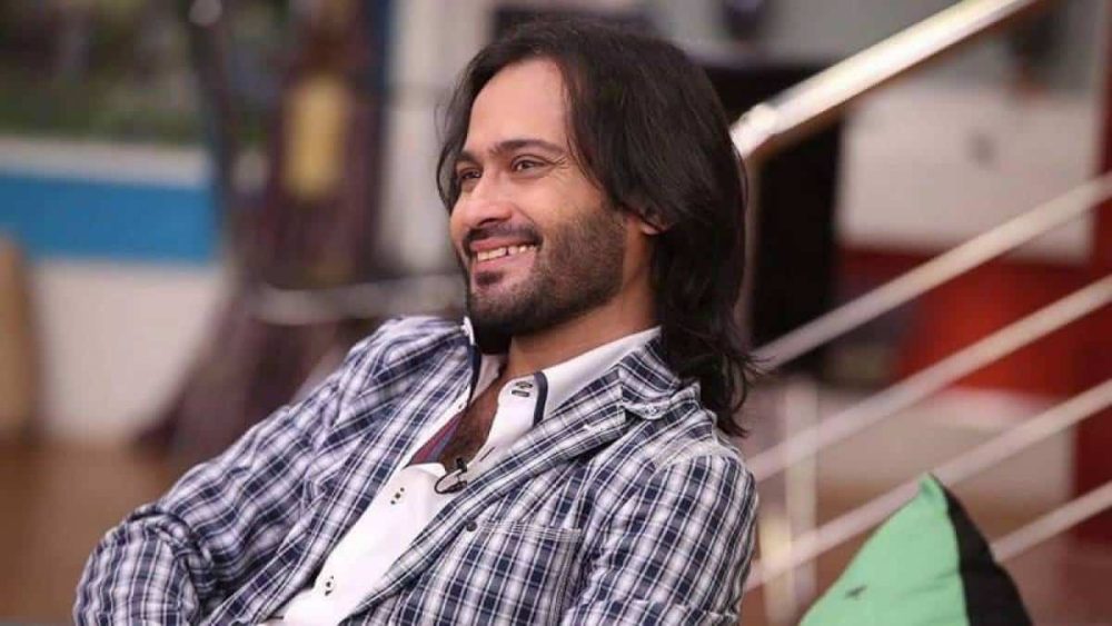 Waqar Zaka in Hot Waters Again in Another Cryptocurrency Case