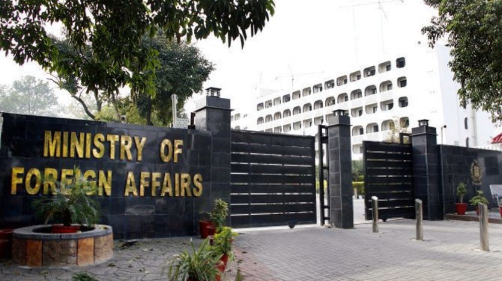 Foreign Ministry Seeks Cabinet Approval to Allow Foreign Awards For Joint Chief of Staff, ex-COAS