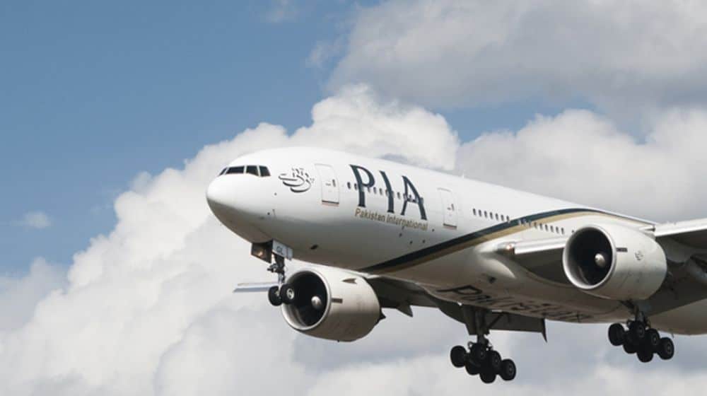 Brutal Fight Breaks Out in PIA Flight Endangering Passengers