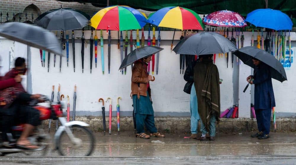 PMD Predicts Light Rain and Snowfall in Upper Pakistan