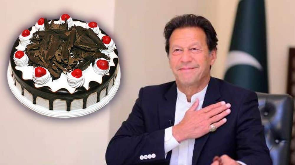 Salahudin Qureshi Siddiqui  on Twitter HappyBirthdayKhanSahb Rose  Chocolate Birthday Cake For imran khan ImranKhanPTI  httpstcoatPEaom7FA  Twitter