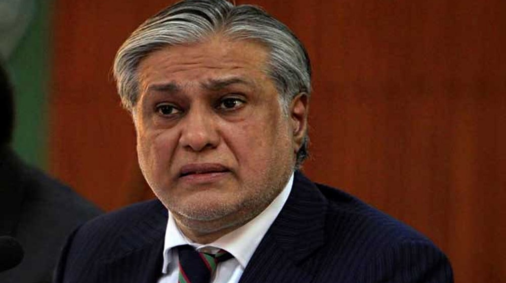 Dar Says Pakistan’s Probability of Default Only 10%