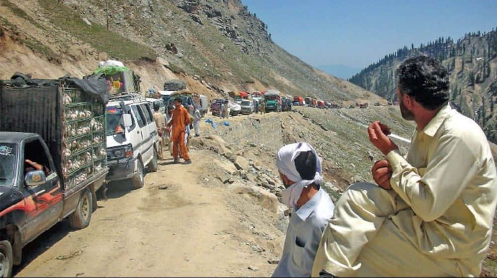 Locals Angry Over Govt Abandoning Chitral Road Construction