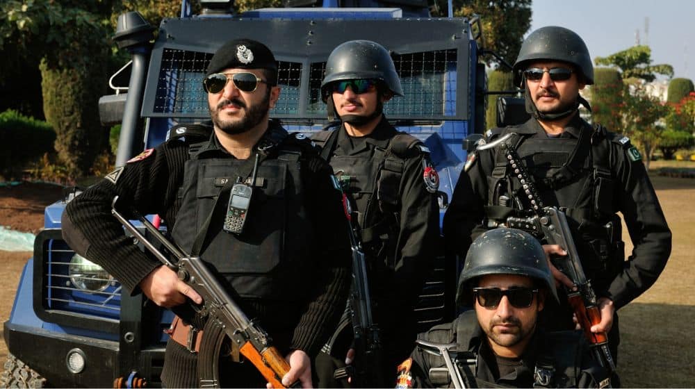 Over 100,000 KP Policemen Want to Resign After Peshawar Blast