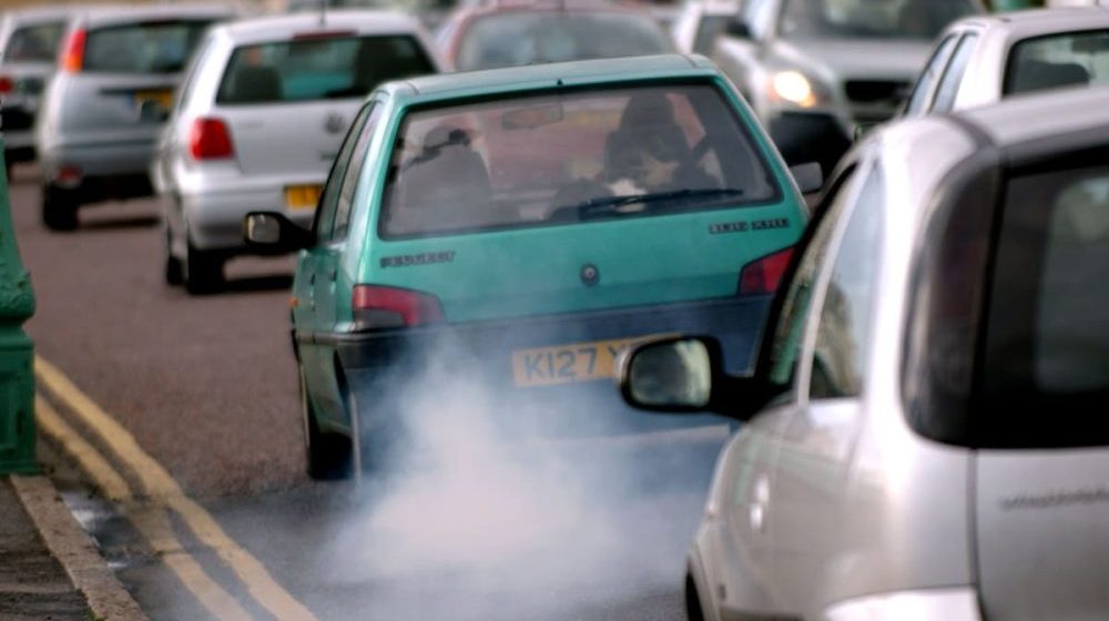 Over 3,500 Smoke-Emitting Vehicles Fined in Rawalpindi