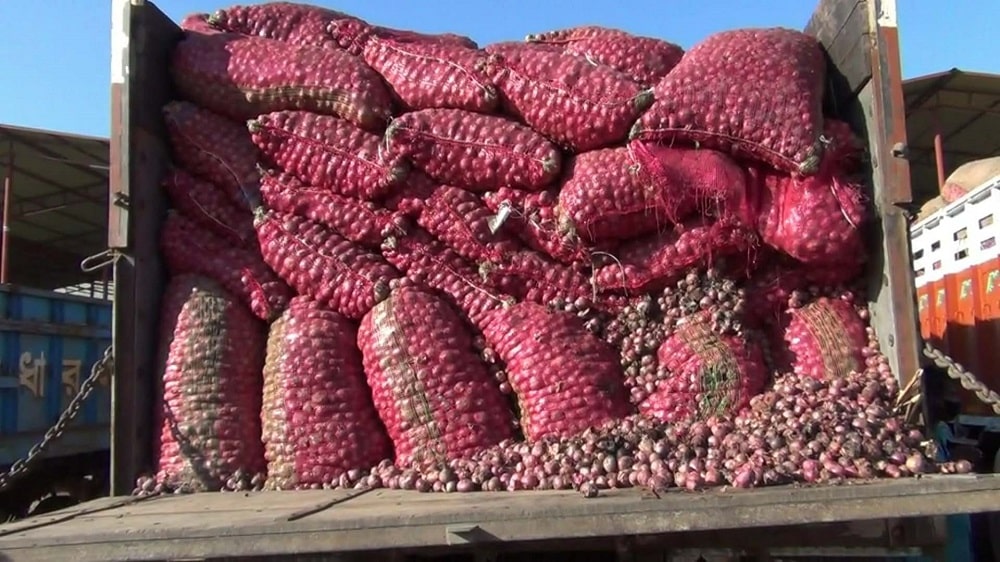 Prices of Onions Could Skyrocket as Containers Remain Stuck at Karachi Port