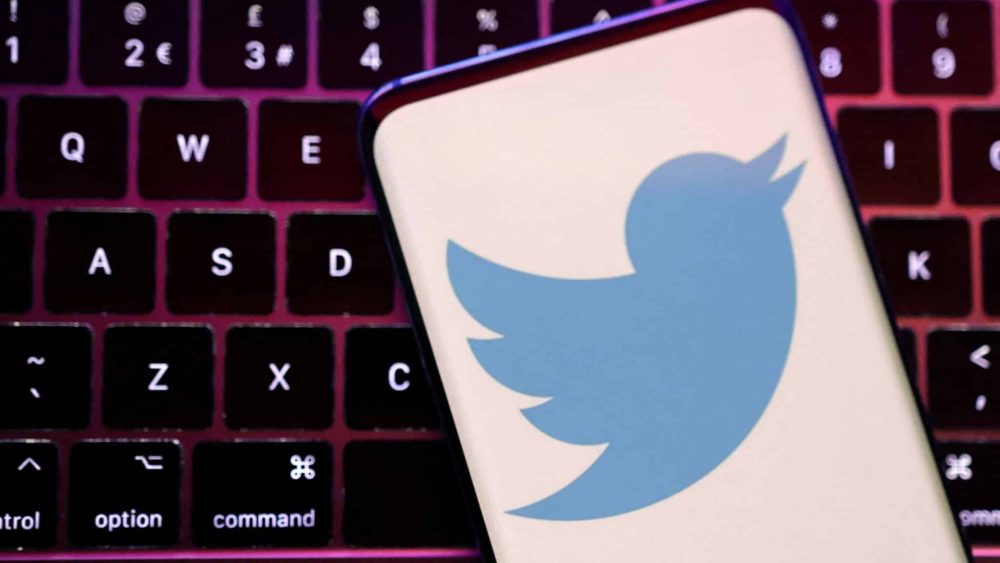 Twitter Brings Back Suicide Prevention After Removing It