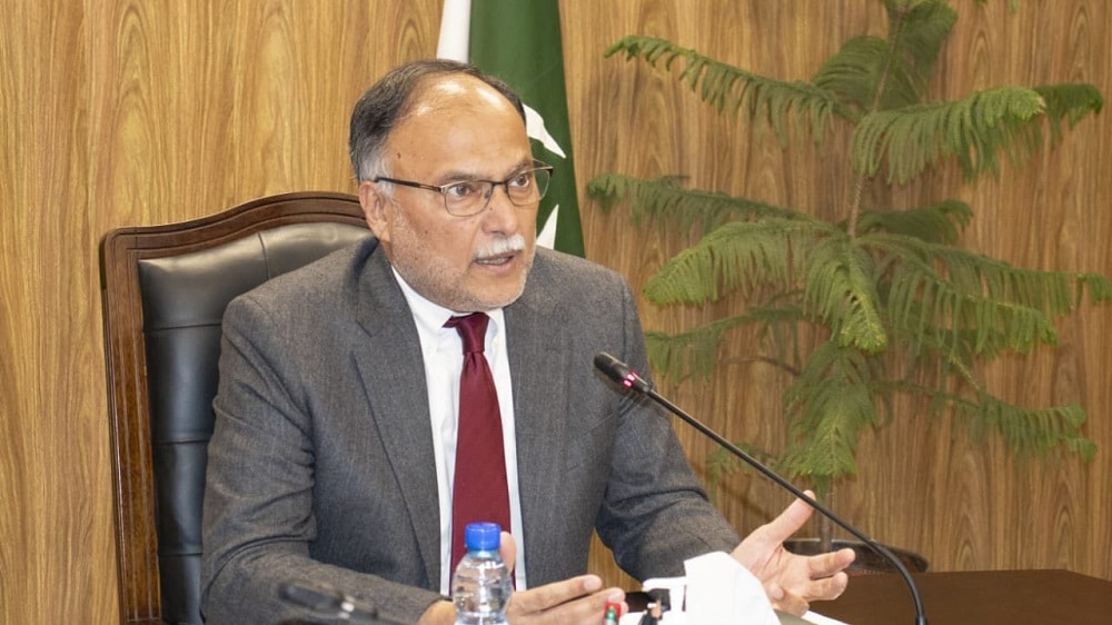 Export-Led Growth Cure to Pakistan’s Economic Woes: Minister