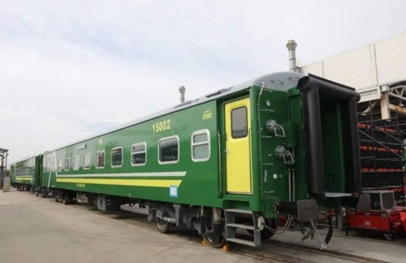 [Updated] Pakistan Railways Imports Faulty Bogies For $149 Million After Checking Them For Two Weeks