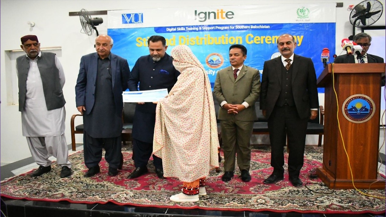 Ignite and VU Distribute Stipends to DigiSkills Freelancers of Southern Balochistan