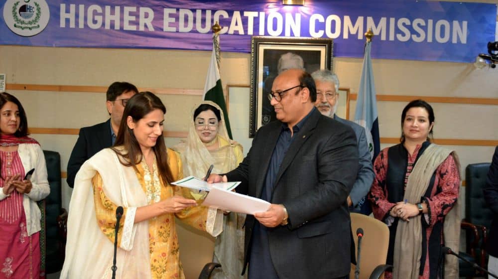 HEC Partners With Pink Pakistan Trust to Raise Awareness About Breast Cancer