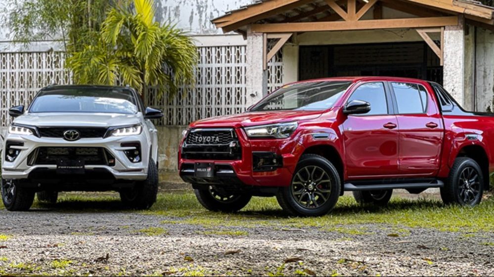Toyota Hilux and Fortuner Outsell Suzuki Alto Again