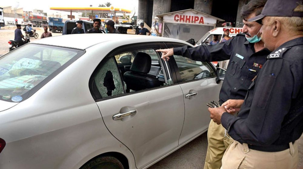 Sindh Excise Department is Seizing Unregistered Cars
