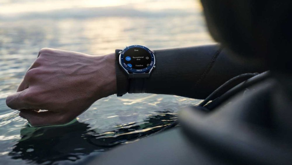 Huawei Launches Apple Watch Ultra Rival With 330 Feet Submersion Rating