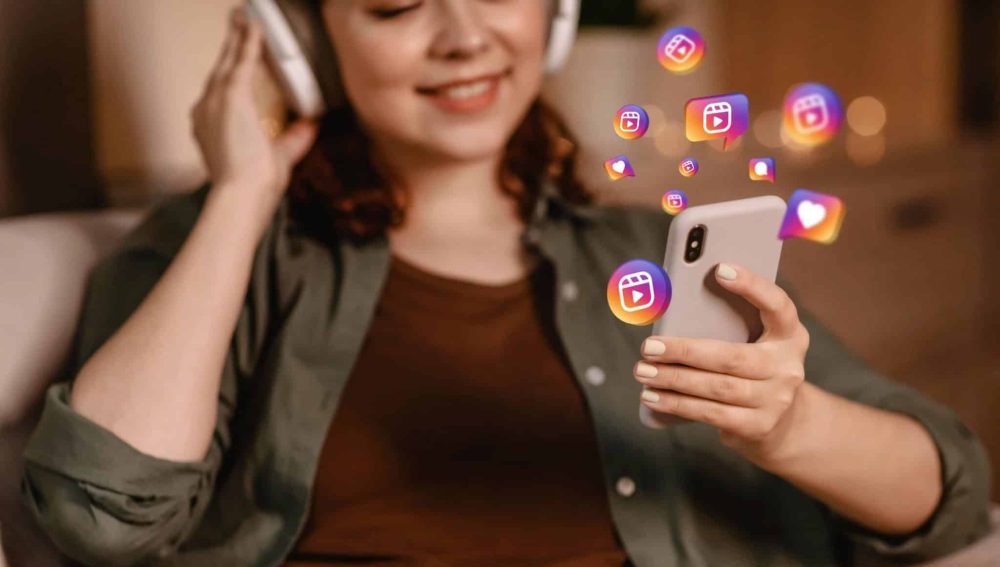 You Can Now Message Instagram Reels Directly to Other Apps