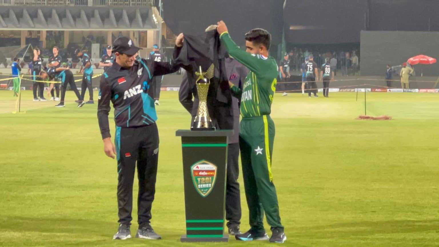 Trophy for PakistanNew Zealand T20I Series Unveiled