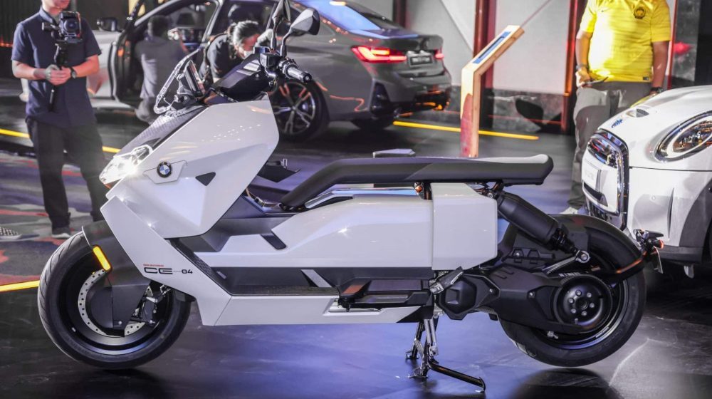 BMW’s Premium Electric Scooter Costs The Same As Suzuki Cultus