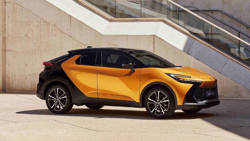 Toyota Finally Unveils Production-Ready 2024 C-HR