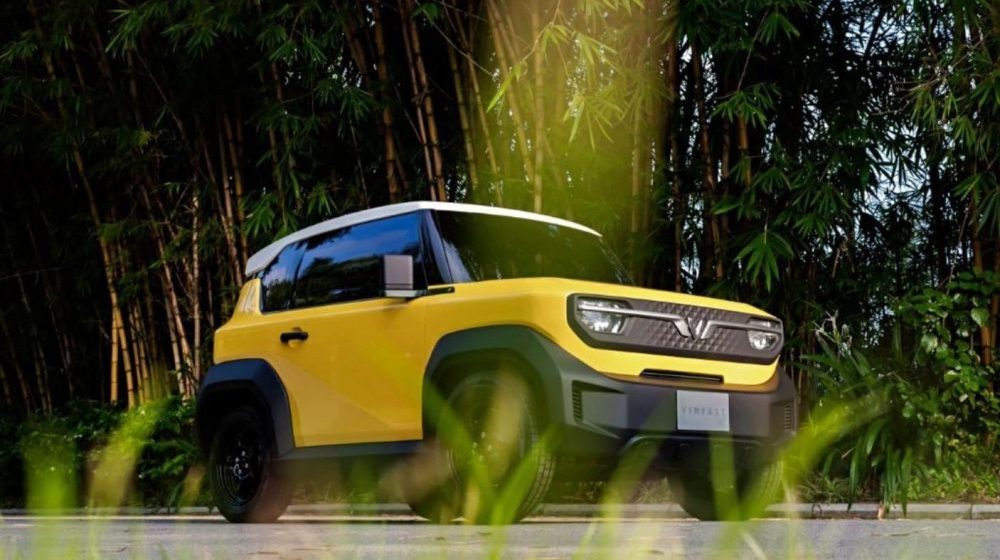 Vietnamese Automaker Unveils Cheap All-Electric Suzuki Jimny Rival