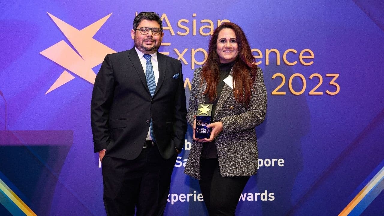 Fatima Fertilizer’s ‘Salam Kissan’ Initiative Acclaimed at the Asian Experience Awards 2023 in Singapore