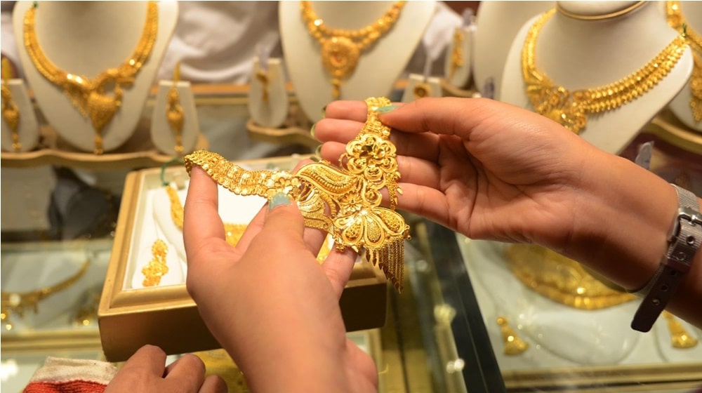 Price of Gold in Pakistan Increases by Almost Rs. 3,000 Per Tola