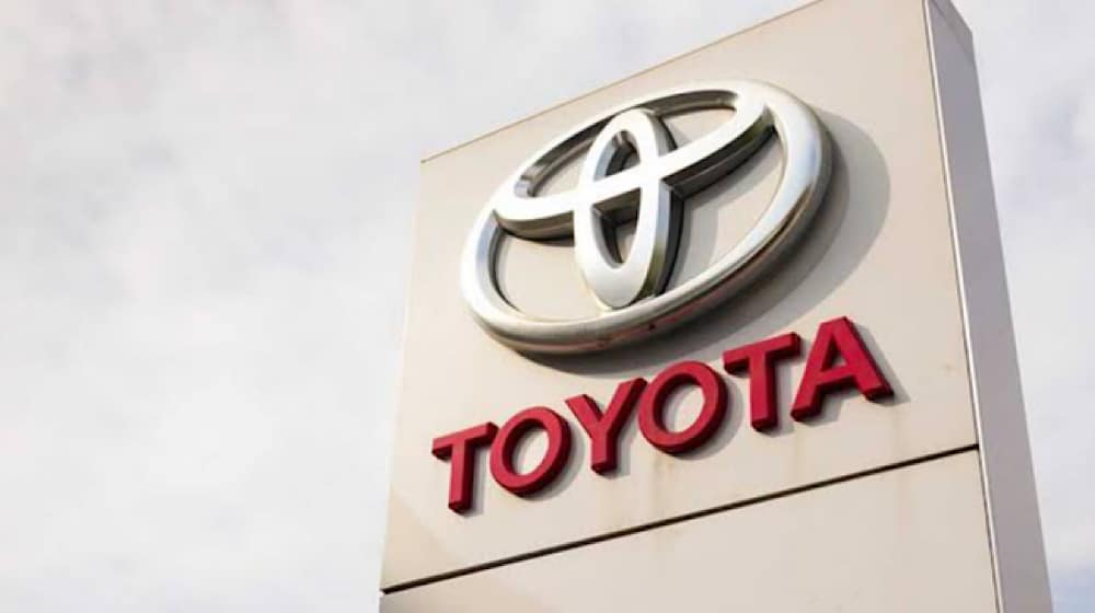 Toyota to Launch Its First Locally-Built Hybrid Electric Car in Pakistan Next Month